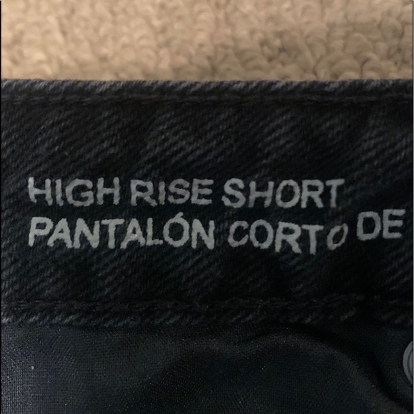 Jean Shorts - Picture 3 of 4